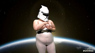 Fetița de zăpadă busty se masturbează cu pasiune vara în aer liber. poze cu cele mai frumoase pizde