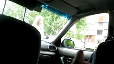 A supt penisul porno cu pizde frumoase oferit de tip înainte de a merge la culcare.