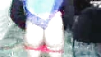 Grasă porno cu pizde frumoase o ia cu iubita în vaginul mult așteptat.